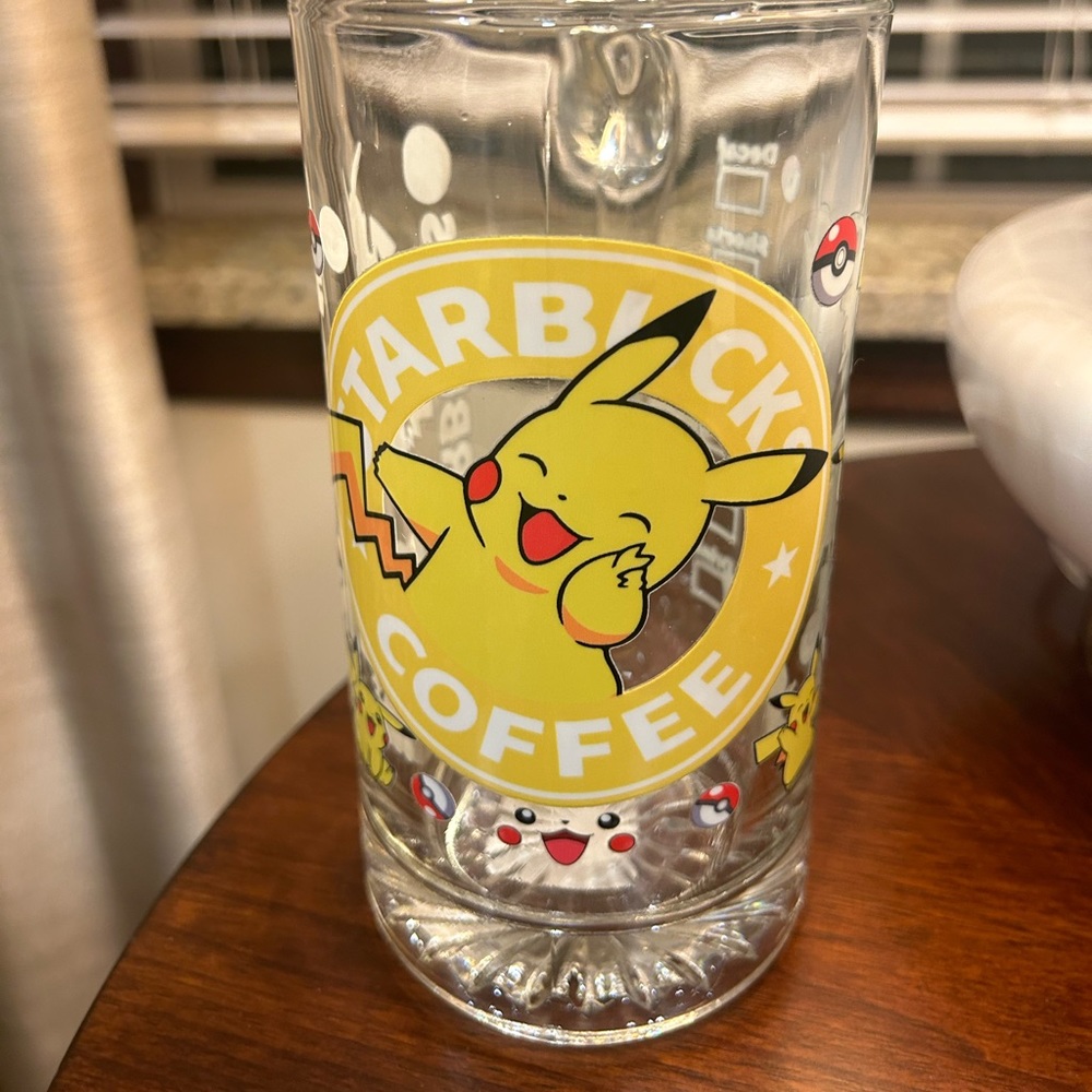 Glass Heavy Sports Mugs with Handles   26.5 oz. Pokémon